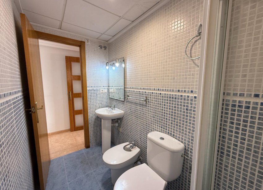 Resale - Apartment - Torrevieja - Playa del cura