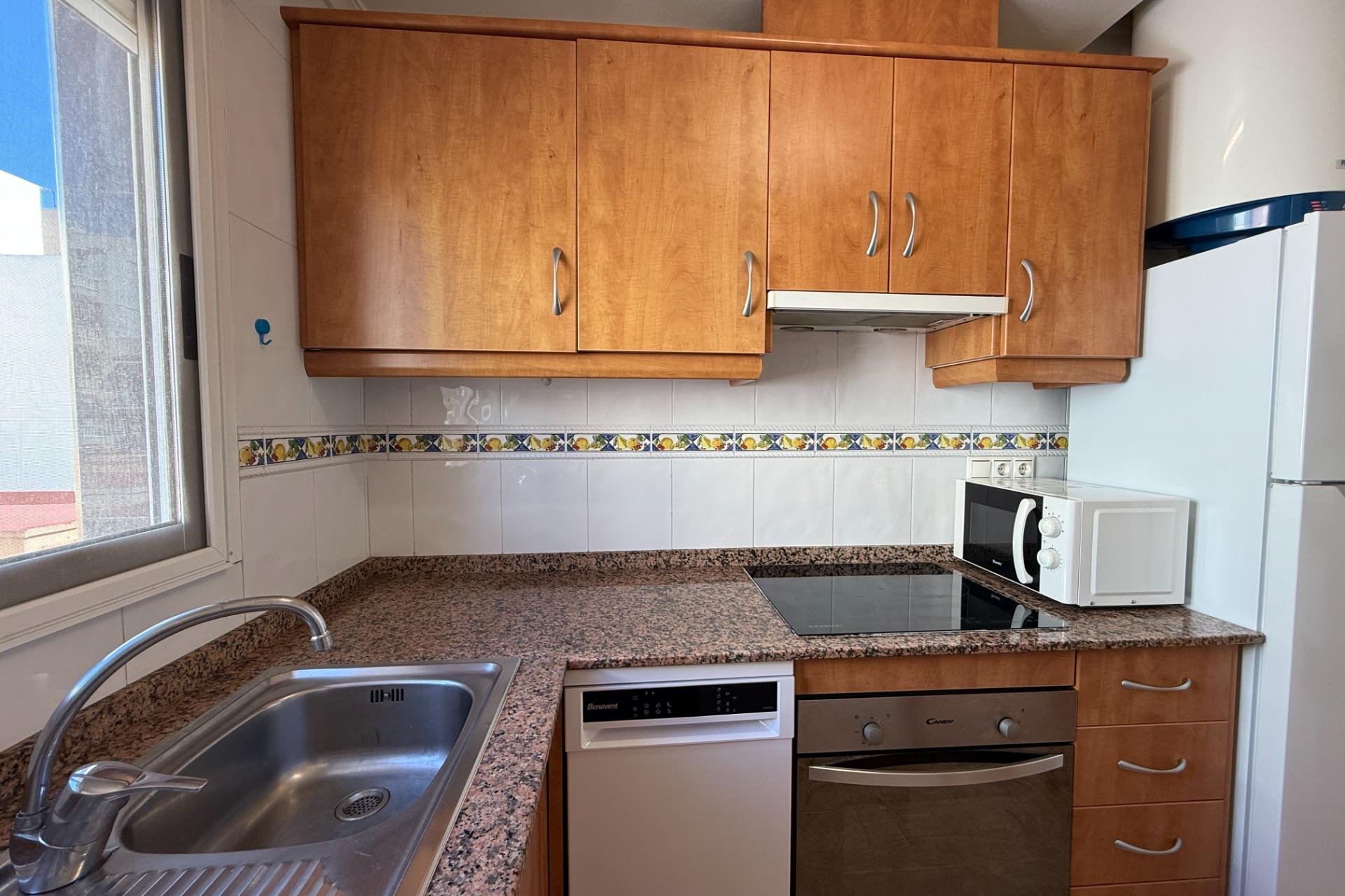 Resale - Apartment - Torrevieja - Playa del cura