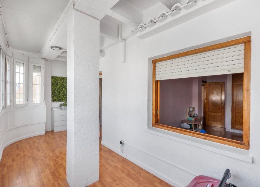 Resale - Apartment - Torrevieja - Playa del cura