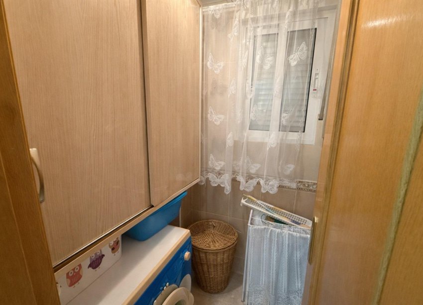 Resale - Apartment - Torrevieja - Playa del cura