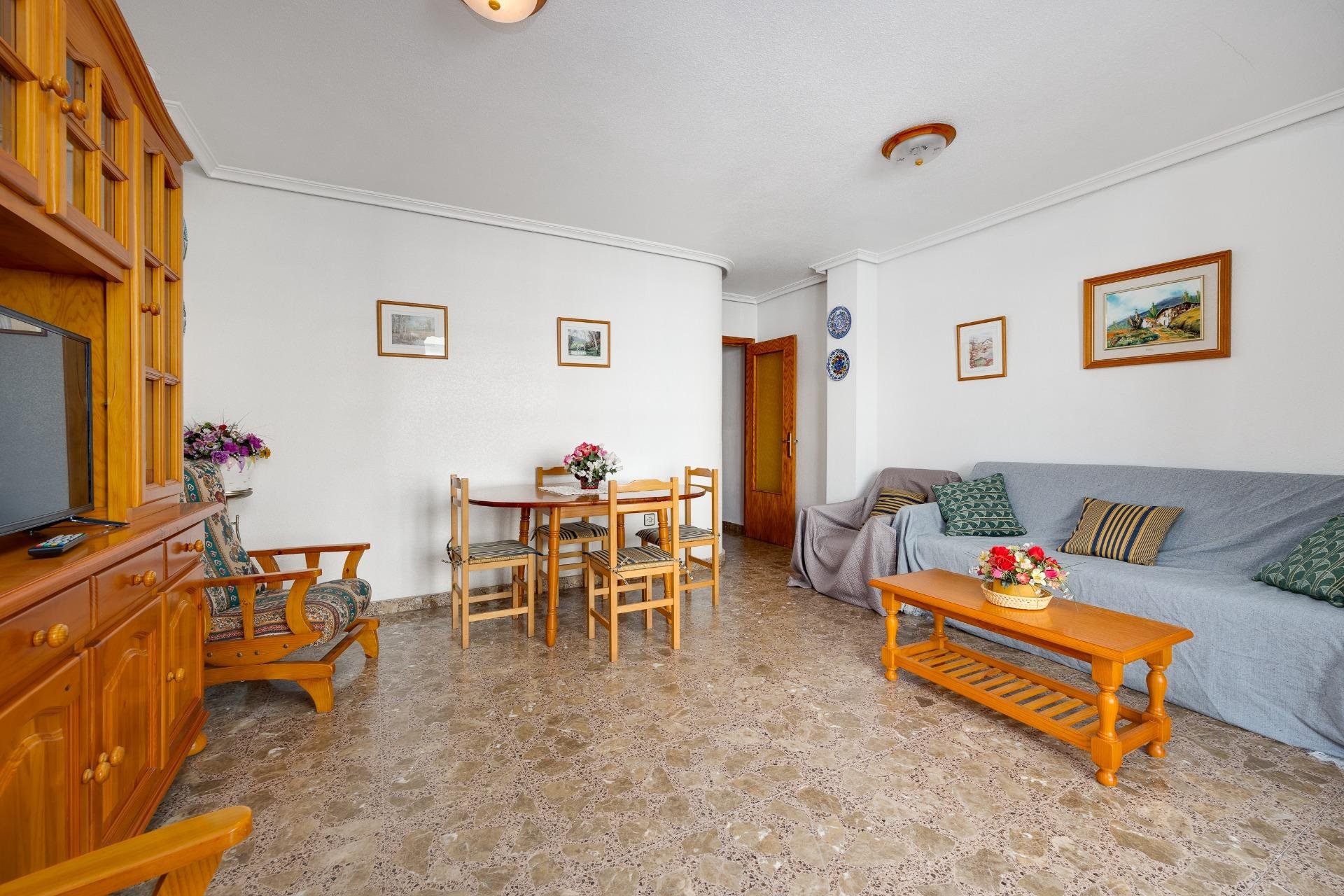Resale - Apartment - Torrevieja - Playa del cura