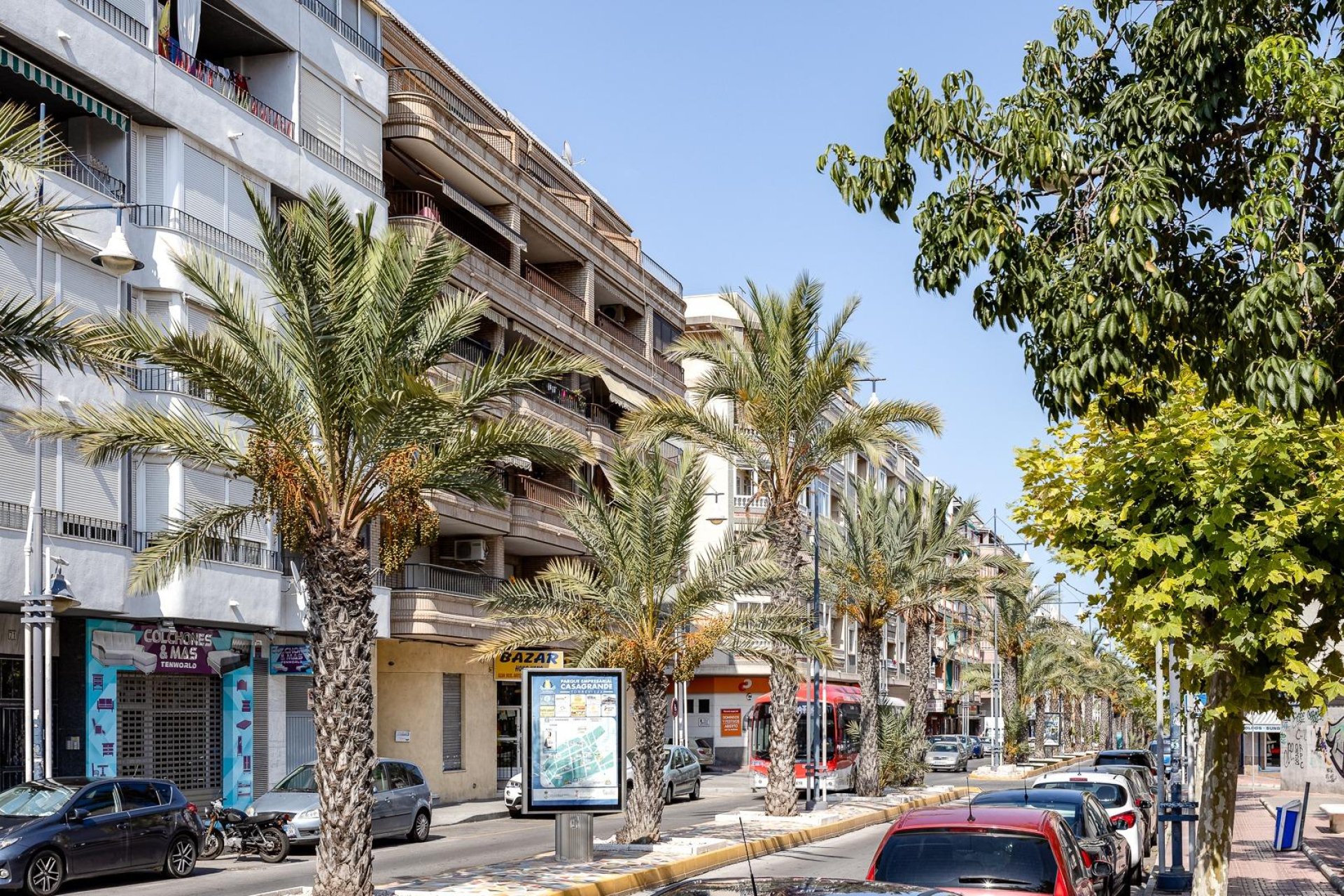 Resale - Apartment - Torrevieja - Playa del cura