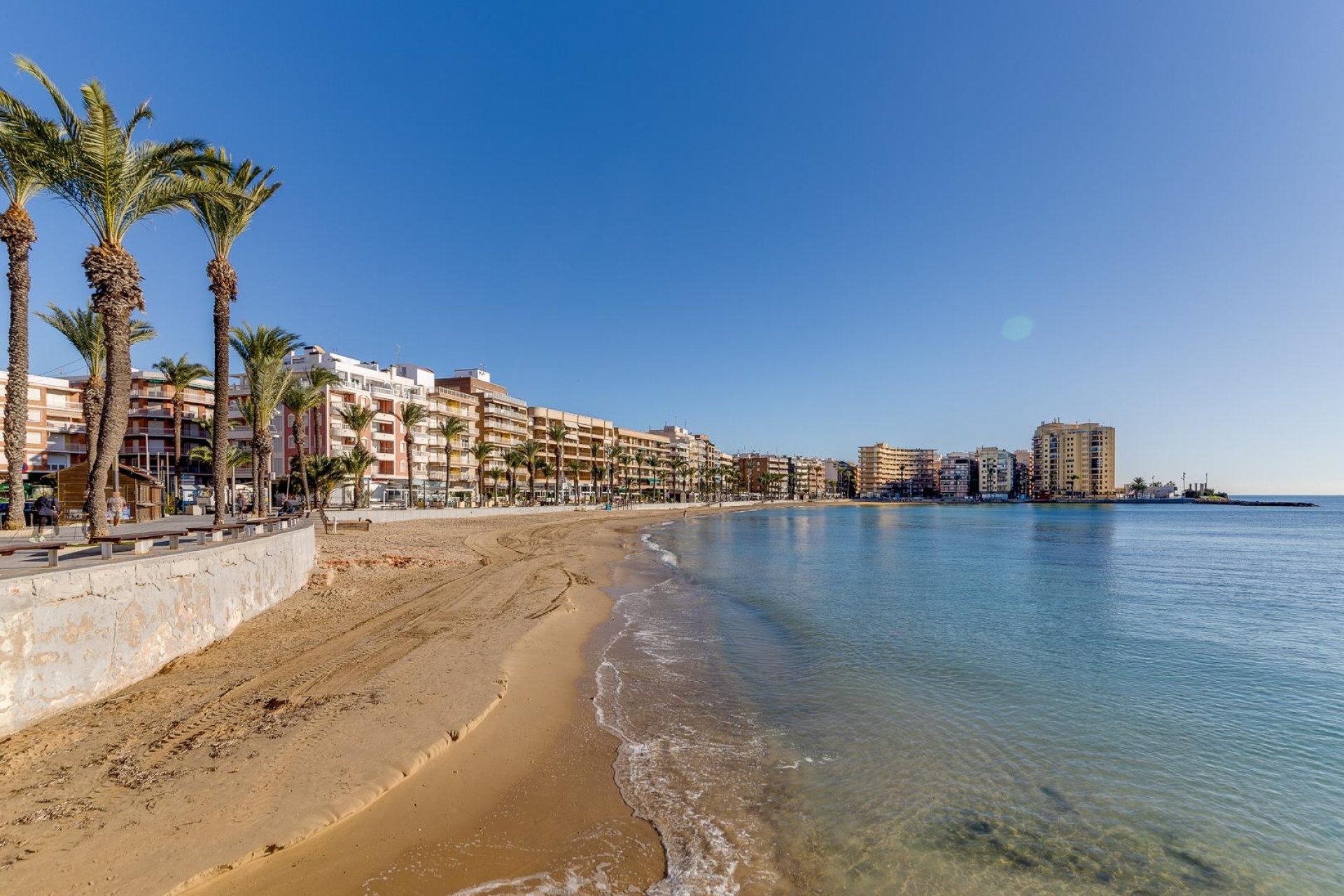 Resale - Apartment - Torrevieja - Playa del cura