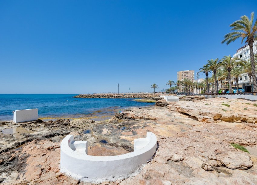 Resale - Apartment - Torrevieja - Playa del cura