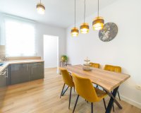 Resale - Apartment - Torrevieja - Playa del cura