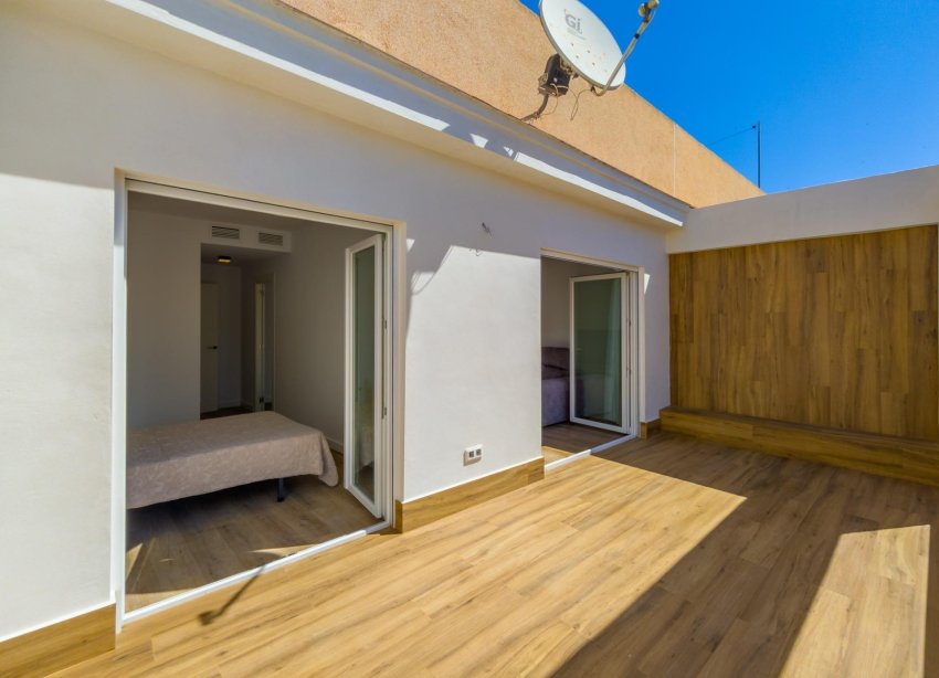 Resale - Apartment - Torrevieja - Playa del cura