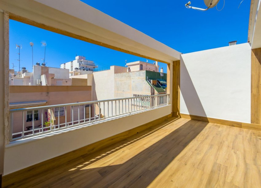 Resale - Apartment - Torrevieja - Playa del cura