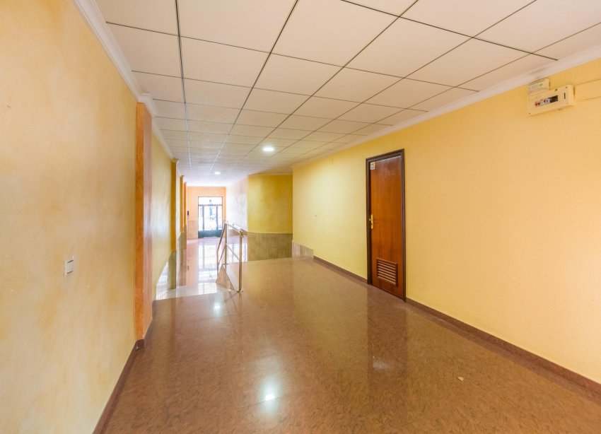 Resale - Apartment - Torrevieja - Playa del cura
