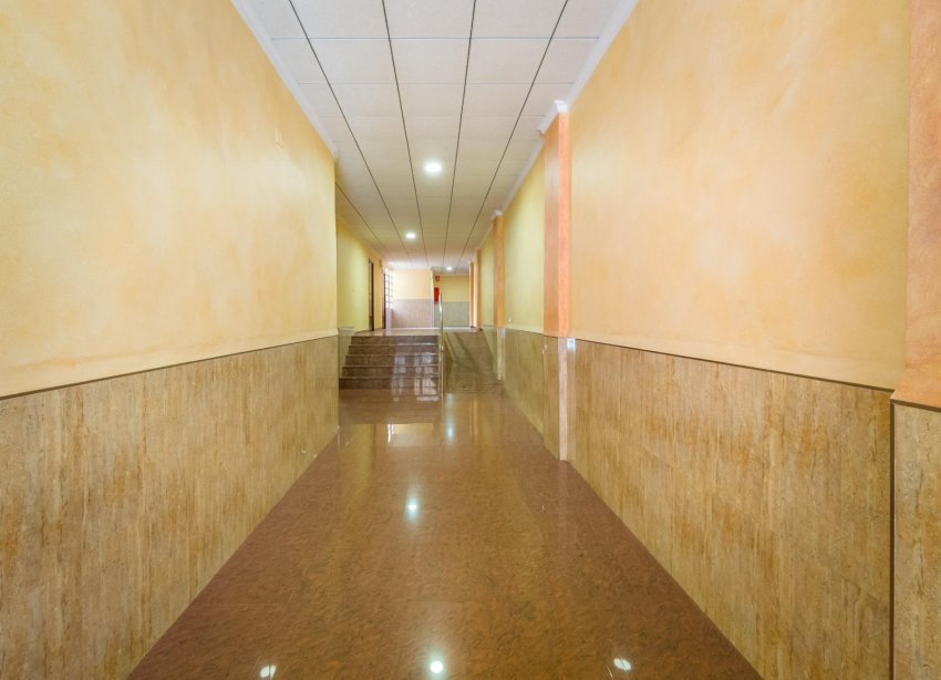 Resale - Apartment - Torrevieja - Playa del cura