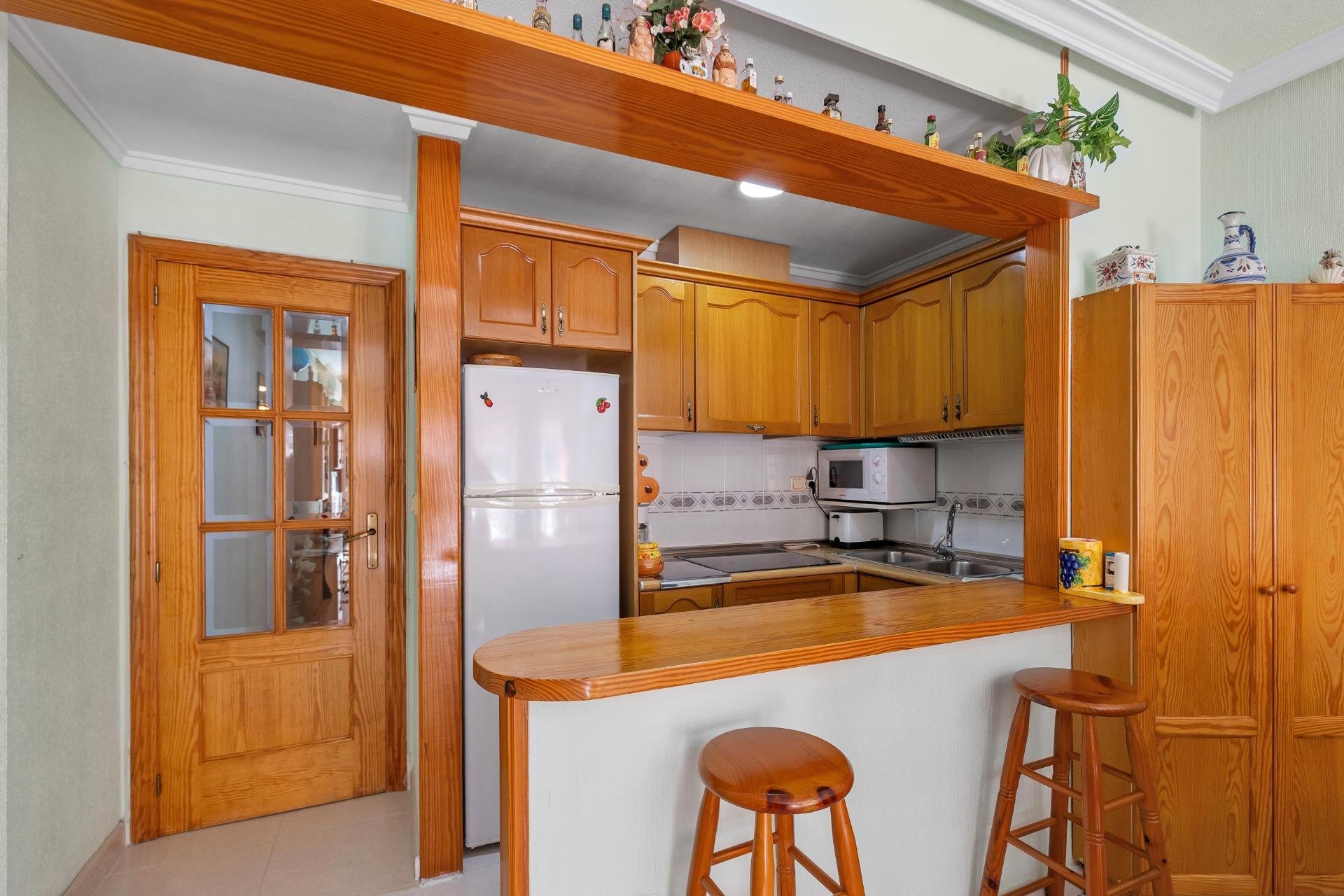 Resale - Apartment - Torrevieja - Playa del cura