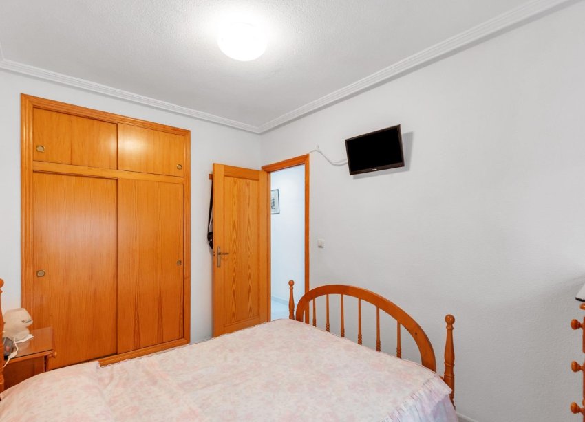 Resale - Apartment - Torrevieja - Playa del cura