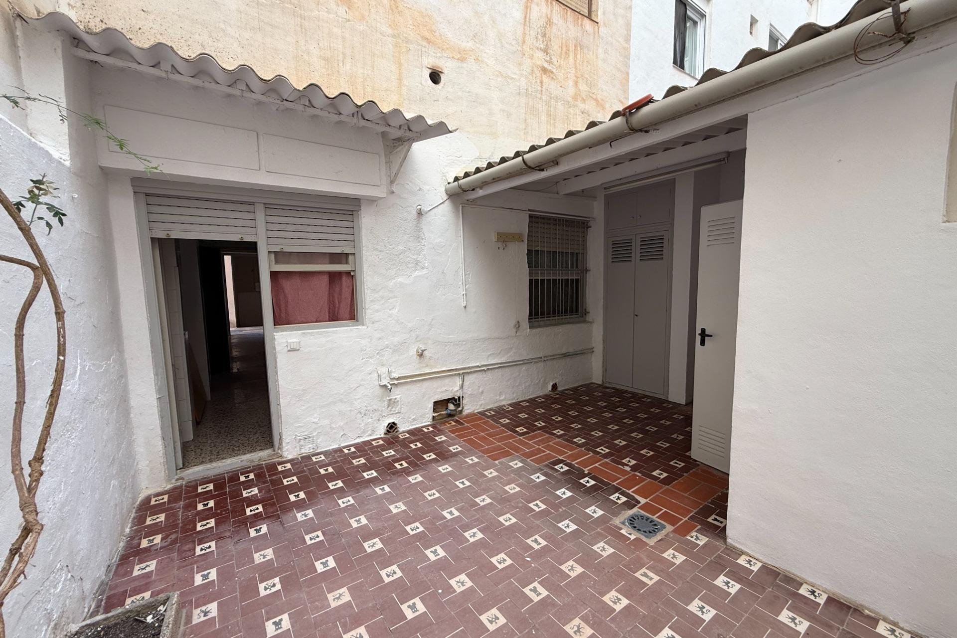 Resale - Apartment - Torrevieja - Playa del cura