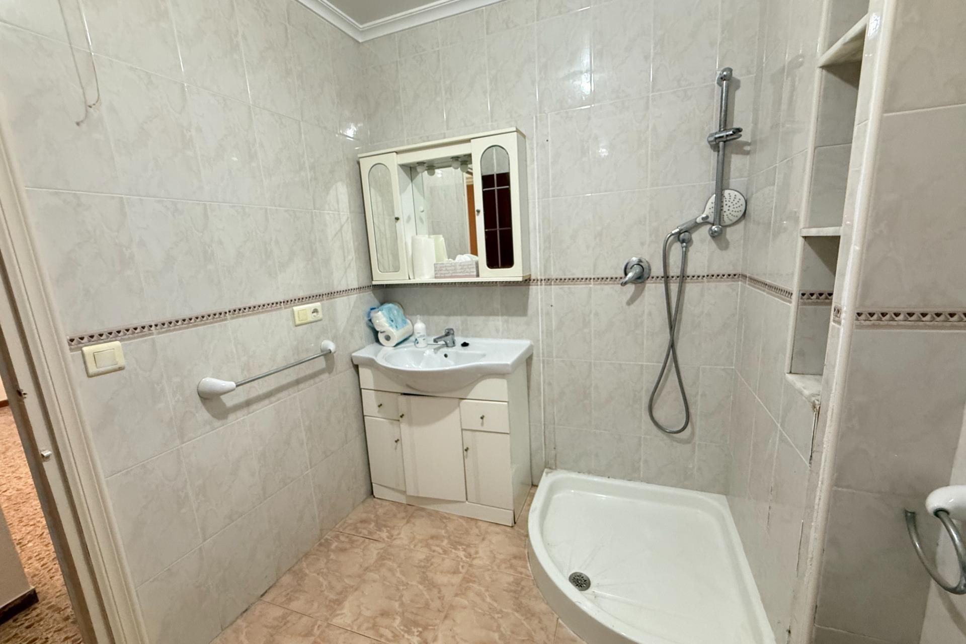 Resale - Apartment - Torrevieja - Playa del cura