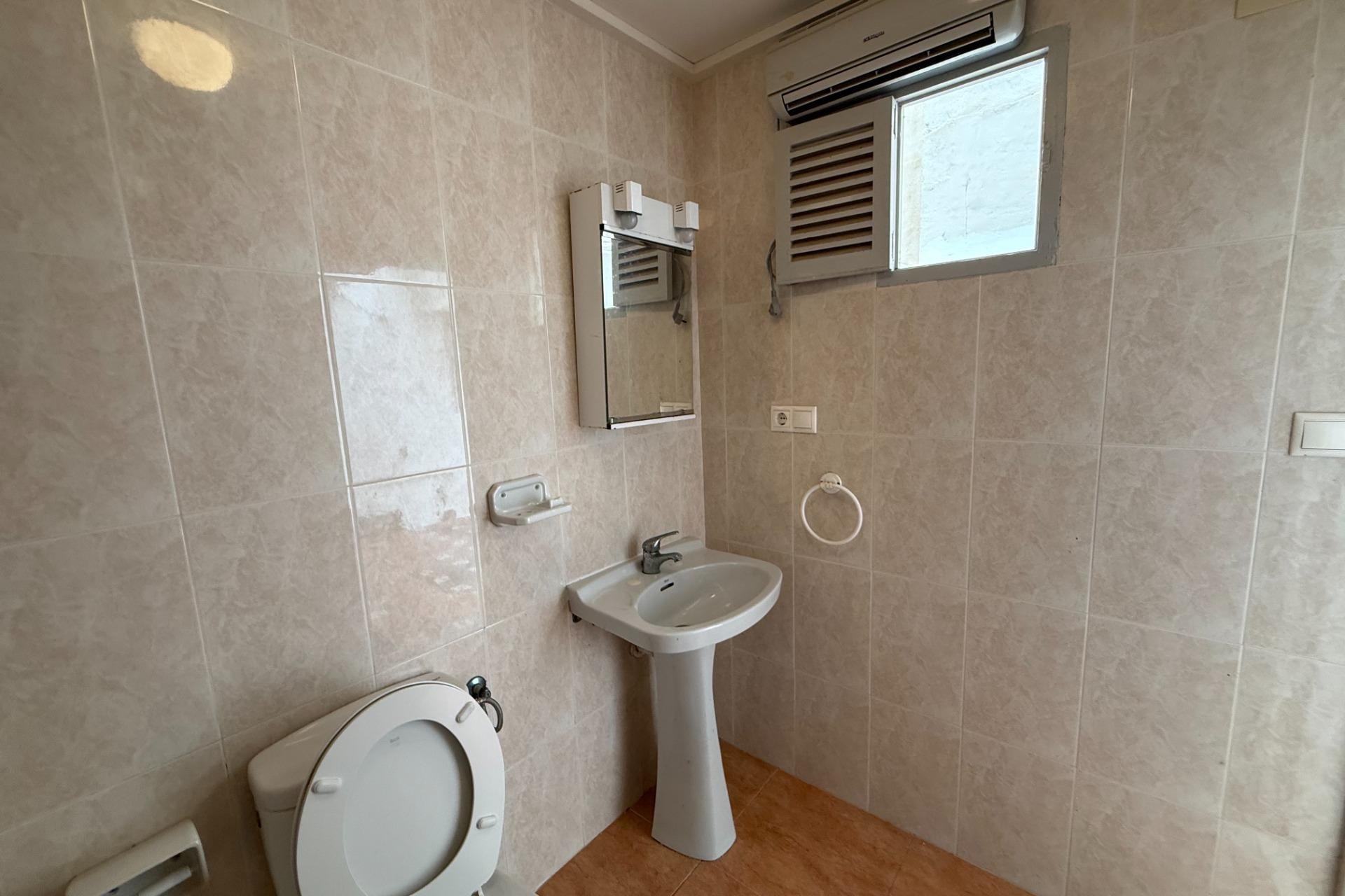 Resale - Apartment - Torrevieja - Playa del cura