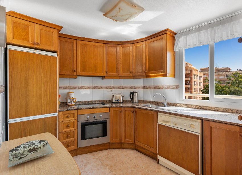 Resale - Apartment - Torrevieja - Playa del Cura