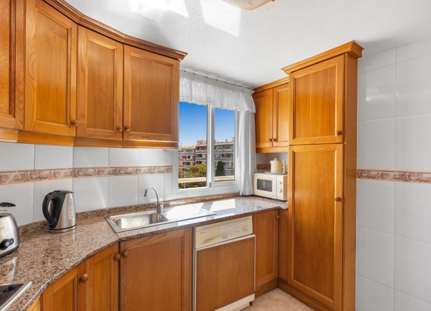 Resale - Apartment - Torrevieja - Playa del Cura