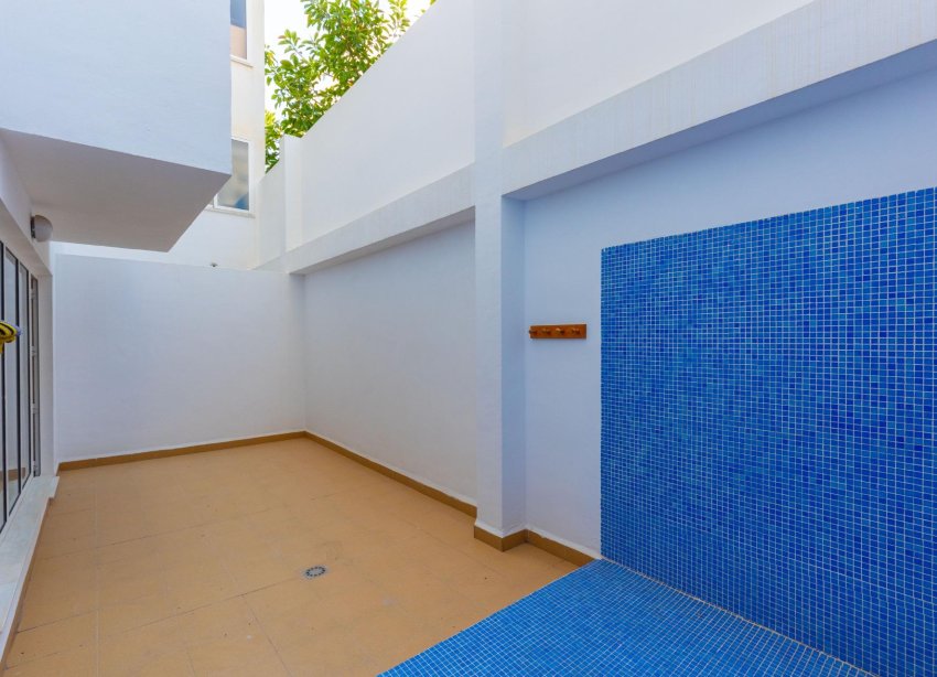 Resale - Apartment - Torrevieja - Playa del Cura