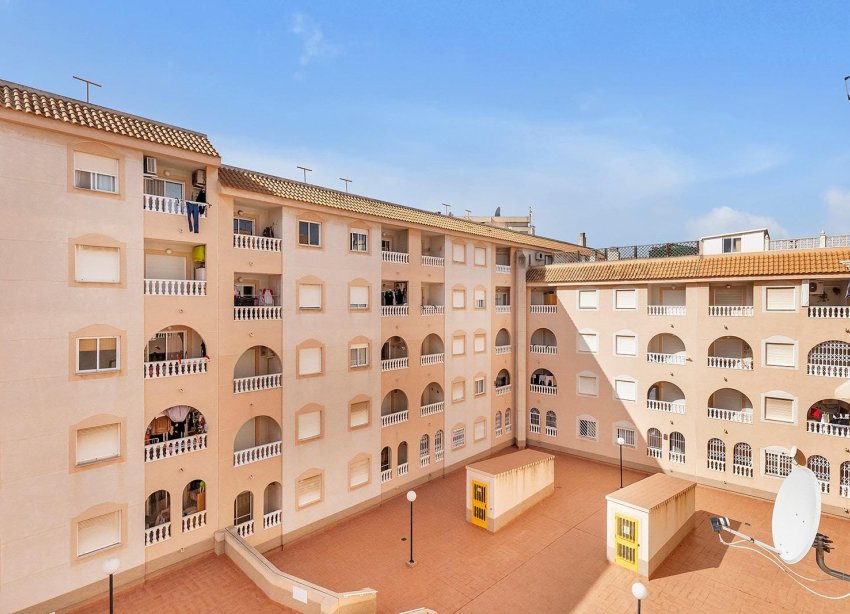 Resale - Apartment - Torrevieja - Playa del Cura
