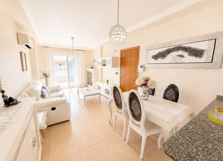 Resale - Apartment - Torrevieja - Playa del Cura