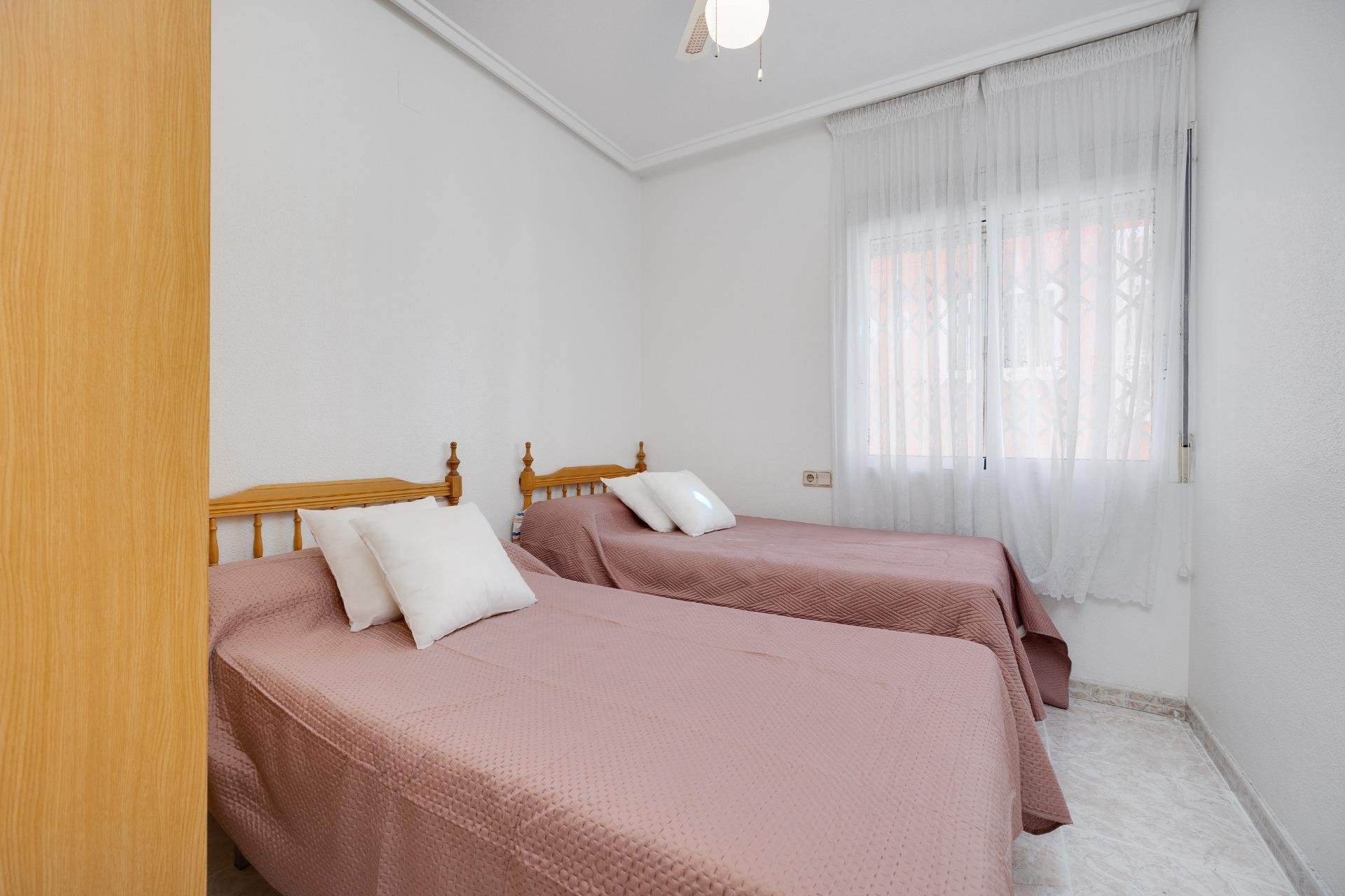 Resale - Apartment - Torrevieja - Playa del Cura