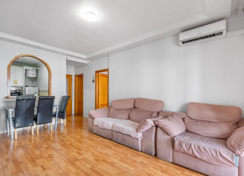 Resale - Apartment - Torrevieja - Playa del Cura