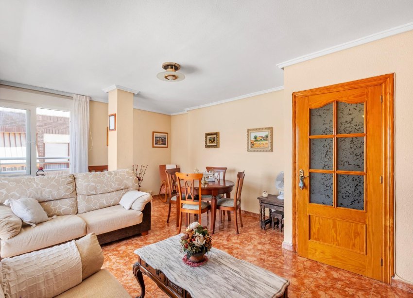 Resale - Apartment - Torrevieja - Playa del Cura