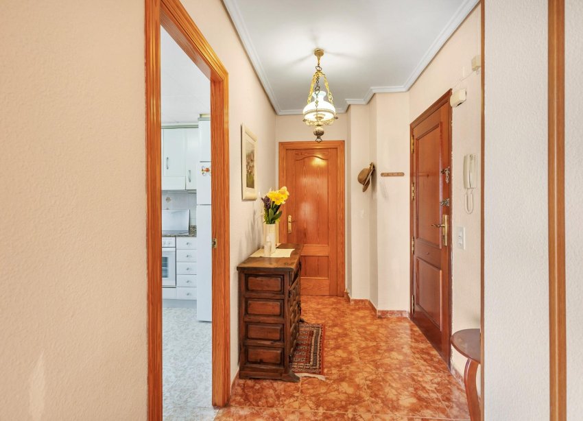 Resale - Apartment - Torrevieja - Playa del Cura