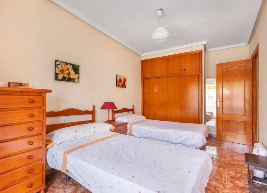 Resale - Apartment - Torrevieja - Playa del Cura