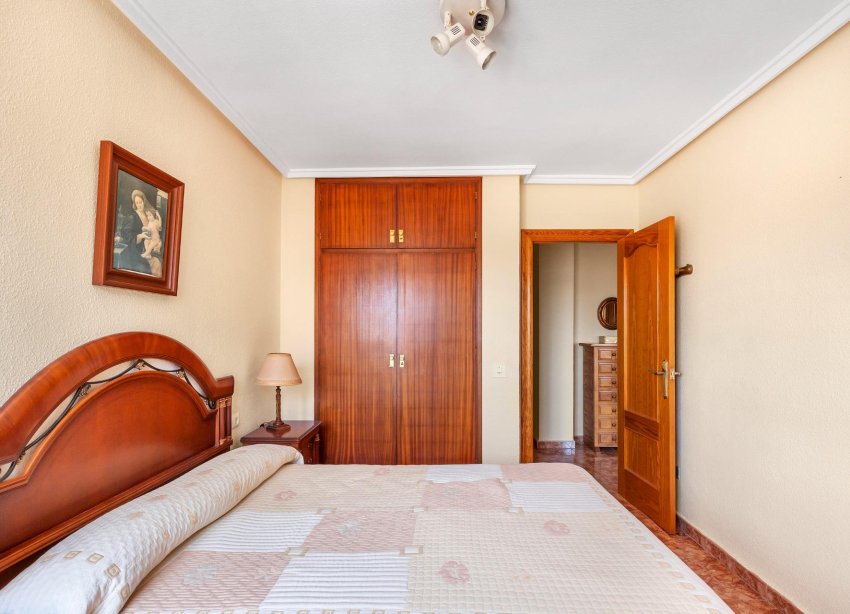 Resale - Apartment - Torrevieja - Playa del Cura