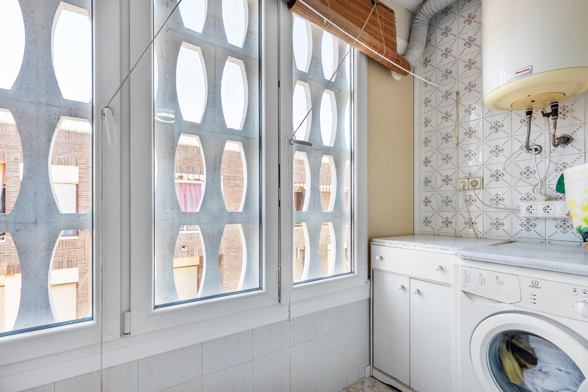 Resale - Apartment - Torrevieja - Playa del Cura