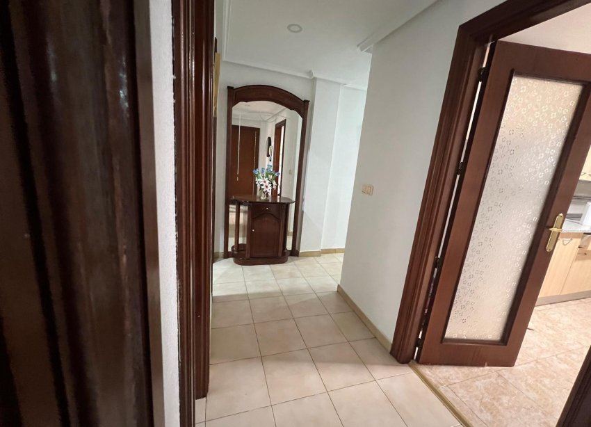 Resale - Apartment - Torrevieja - Playa del Cura