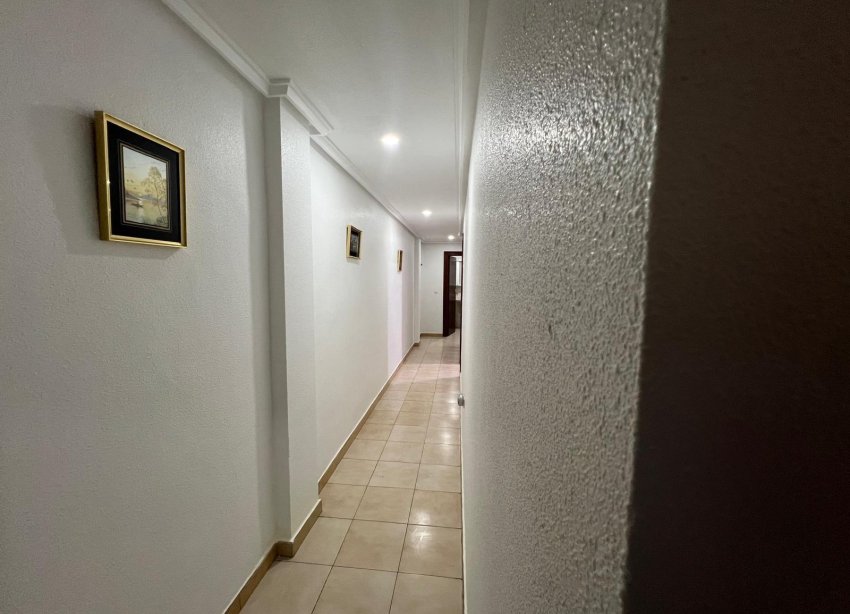 Resale - Apartment - Torrevieja - Playa del Cura