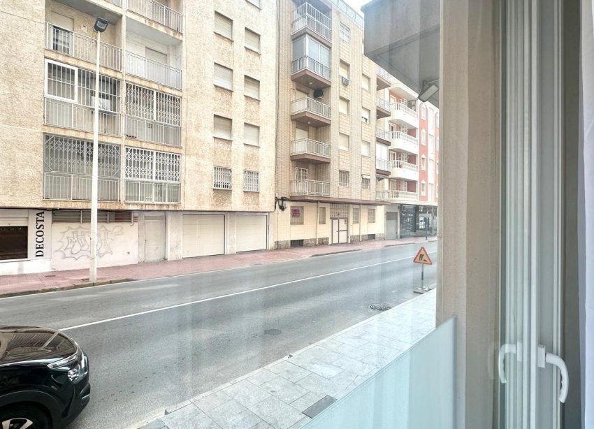 Resale - Apartment - Torrevieja - Playa del Cura