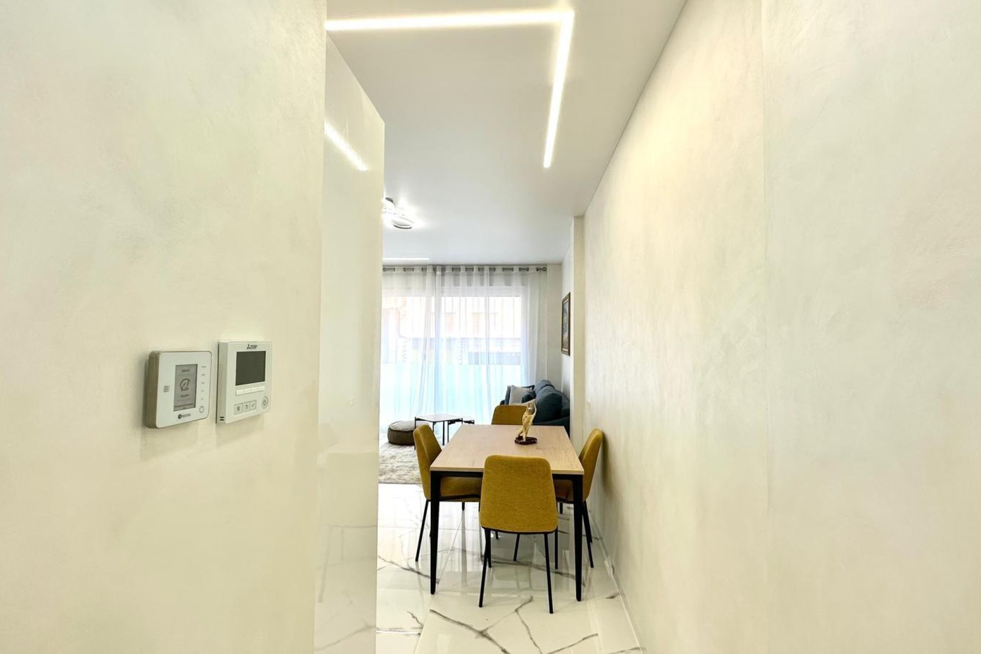 Resale - Apartment - Torrevieja - Playa del Cura