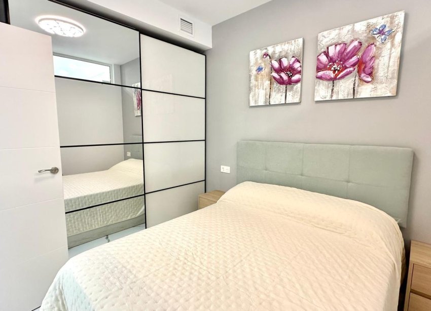 Resale - Apartment - Torrevieja - Playa del Cura