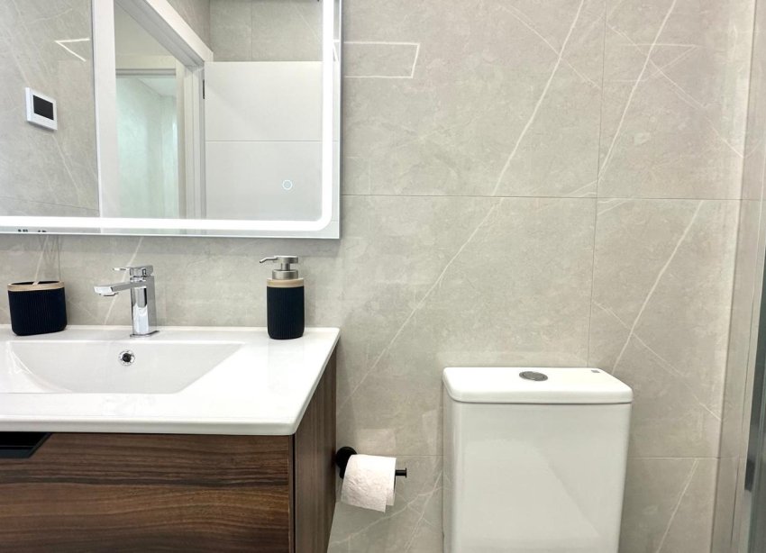 Resale - Apartment - Torrevieja - Playa del Cura