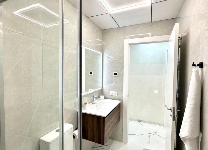 Resale - Apartment - Torrevieja - Playa del Cura