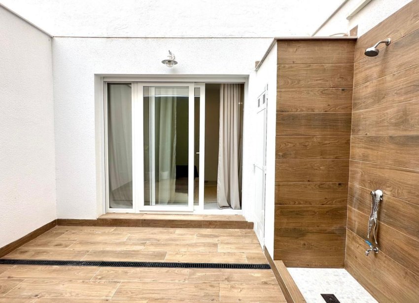 Resale - Apartment - Torrevieja - Playa del Cura