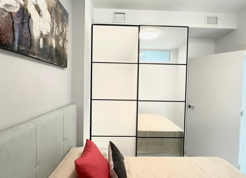Resale - Apartment - Torrevieja - Playa del Cura