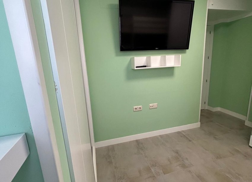 Resale - Apartment - Torrevieja - Playa del Cura