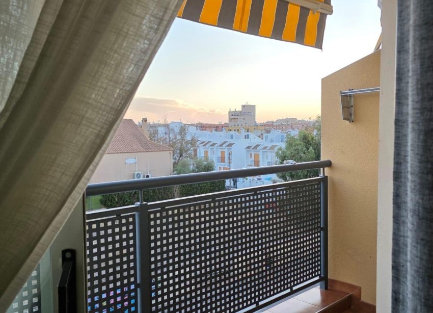 Resale - Apartment - Torrevieja - Playa del Cura