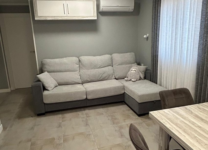 Resale - Apartment - Torrevieja - Playa del Cura