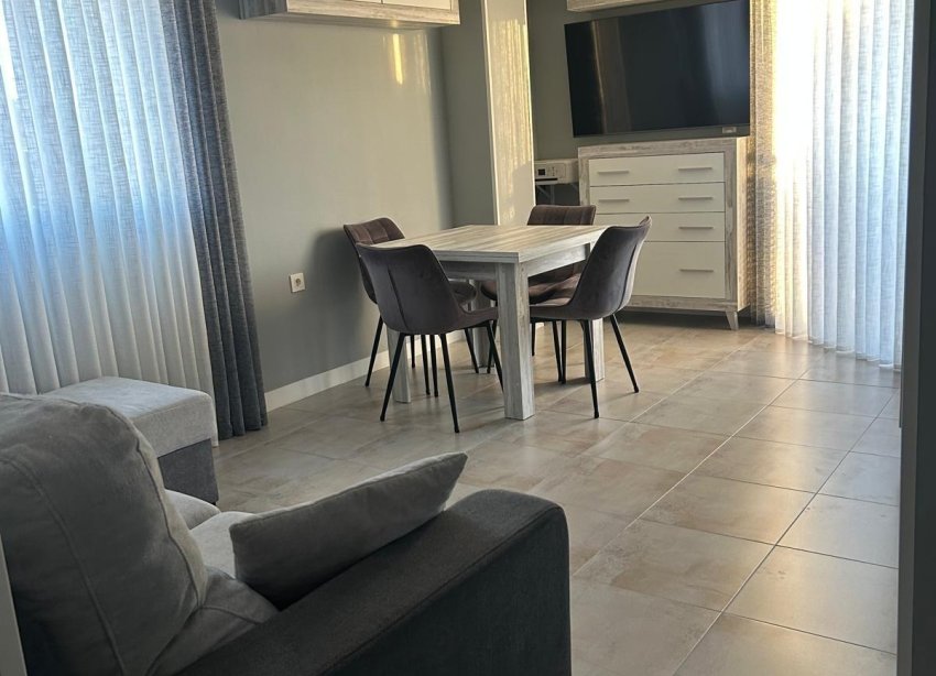 Resale - Apartment - Torrevieja - Playa del Cura