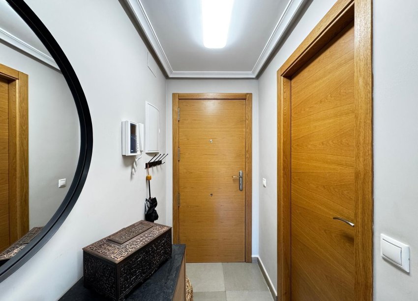 Resale - Apartment - Torrevieja - Playa del Cura