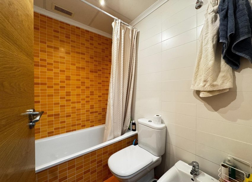 Resale - Apartment - Torrevieja - Playa del Cura