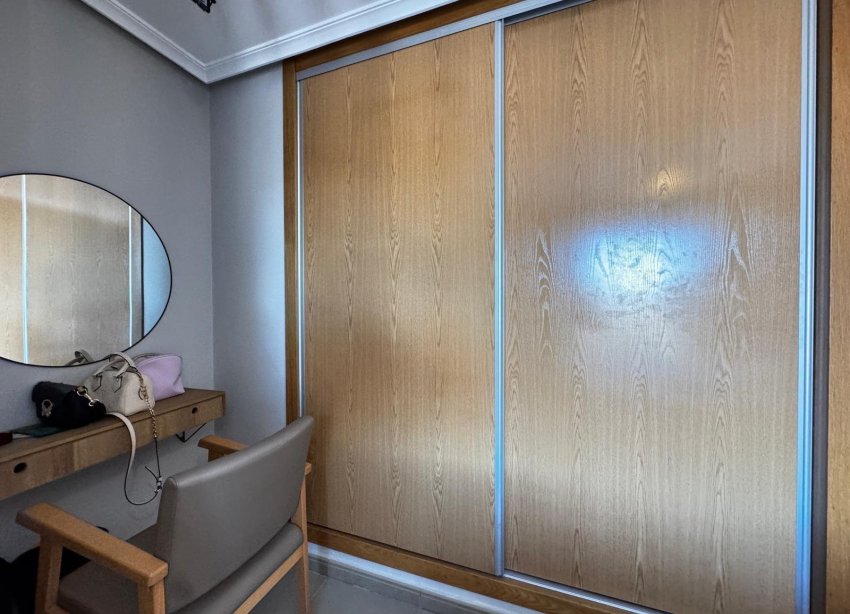 Resale - Apartment - Torrevieja - Playa del Cura