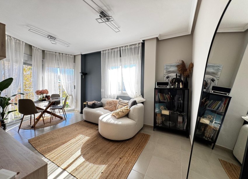 Resale - Apartment - Torrevieja - Playa del Cura