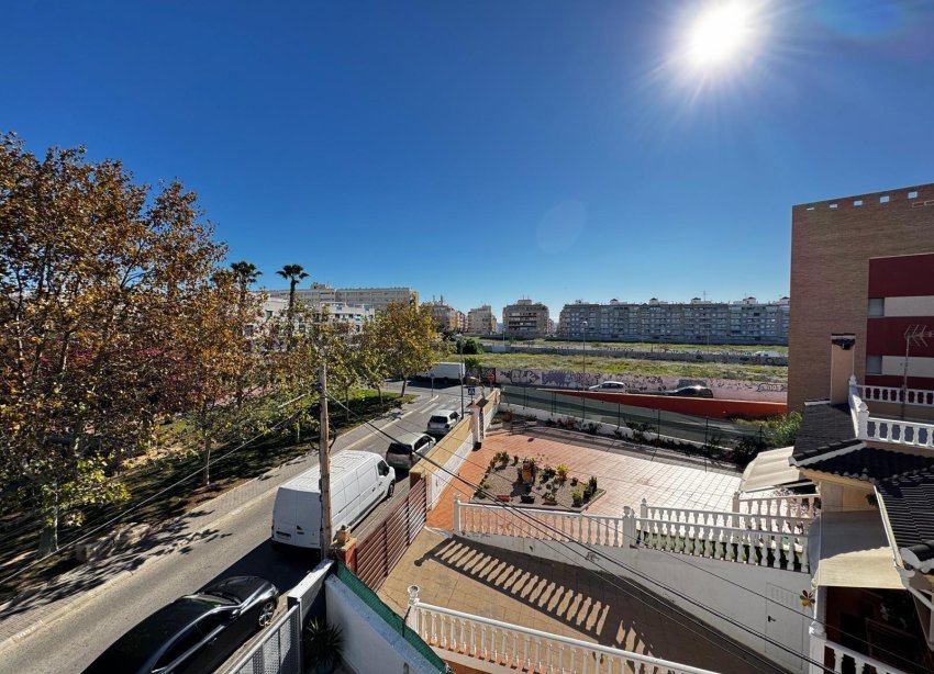 Resale - Apartment - Torrevieja - Playa del Cura