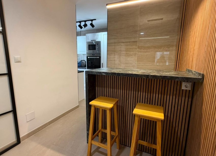 Resale - Apartment - Torrevieja - Playa del Cura