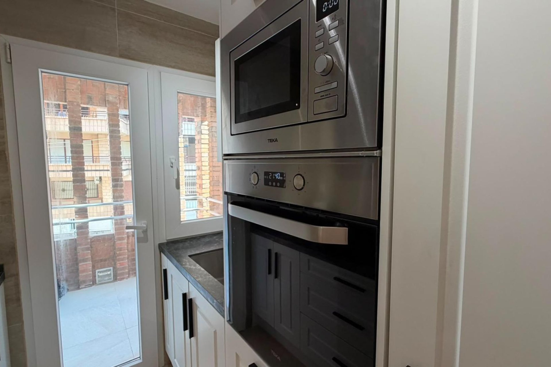 Resale - Apartment - Torrevieja - Playa del Cura